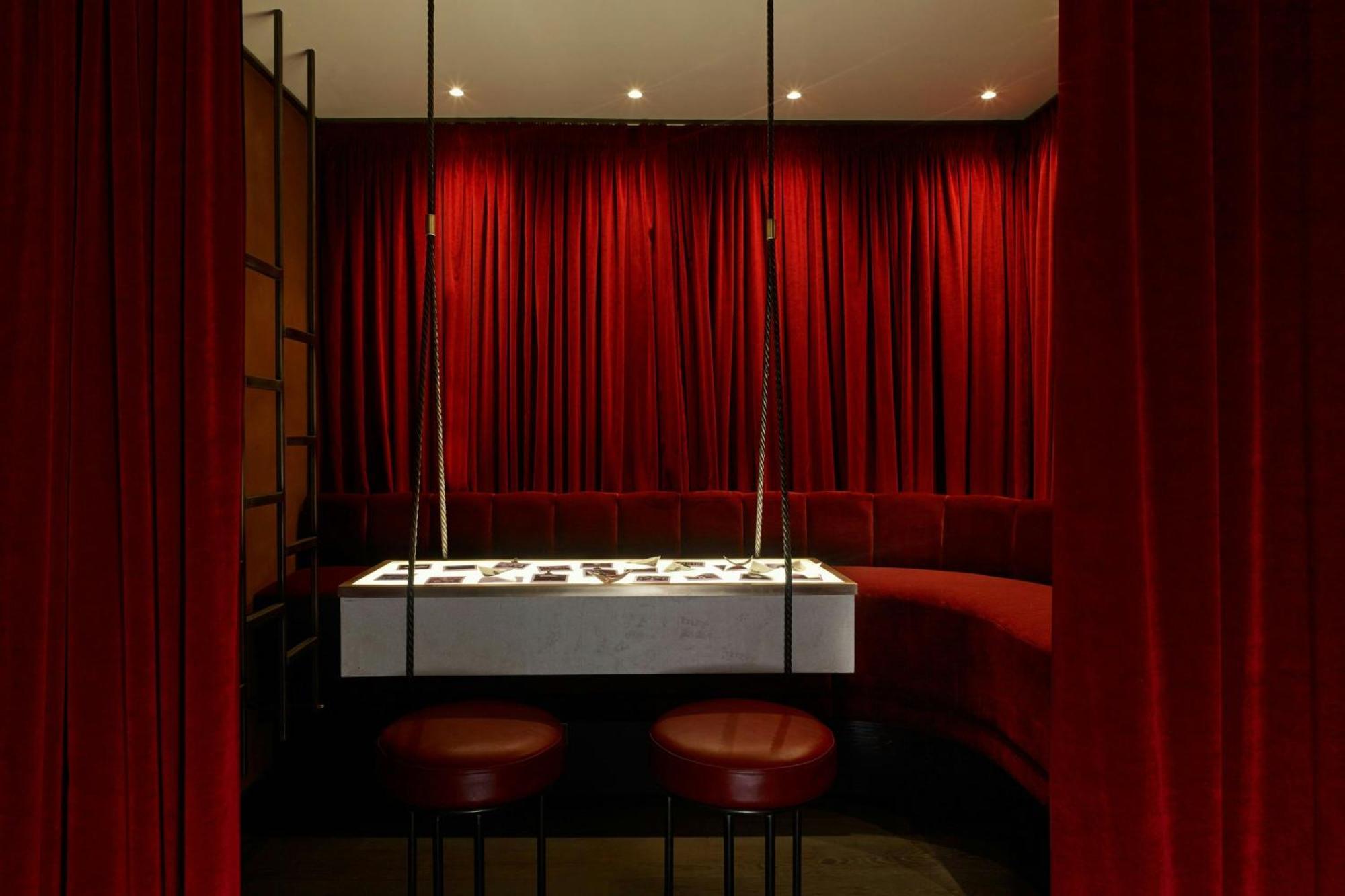 Montcalm East, Autograph Collection Отель 5*